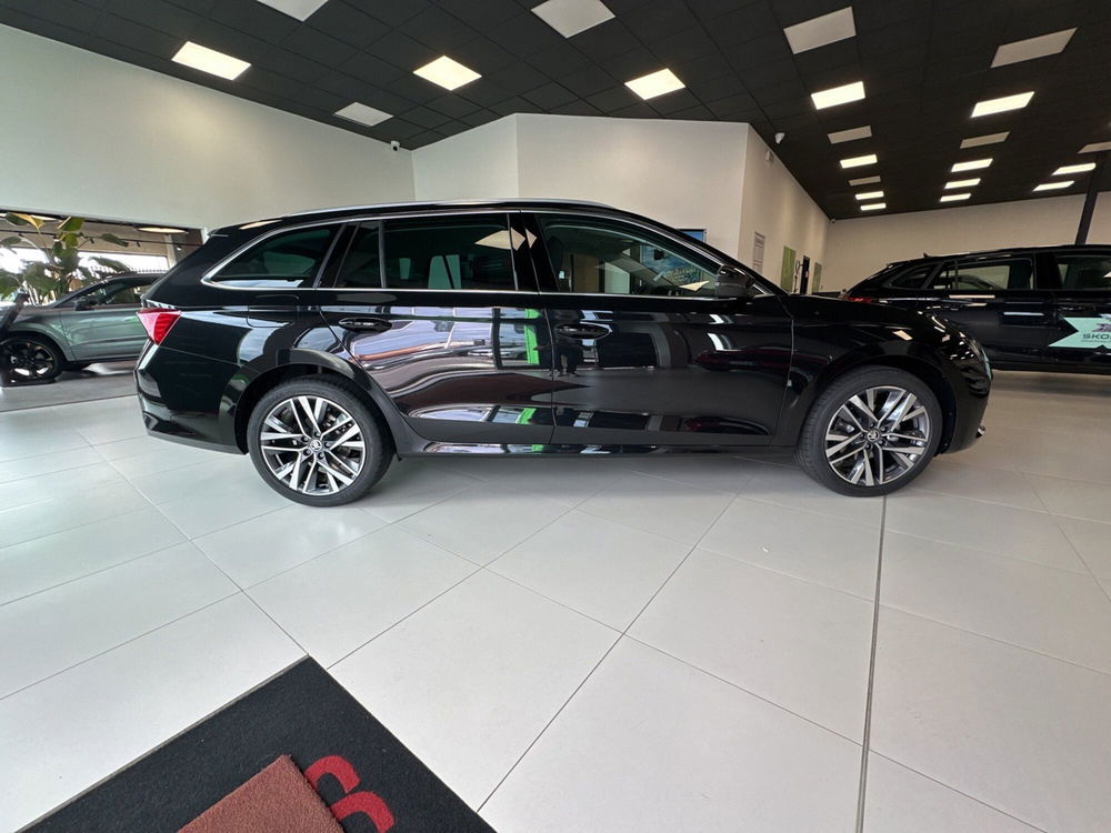 Skoda Octavia Station Wagon nuova a Livorno (6)