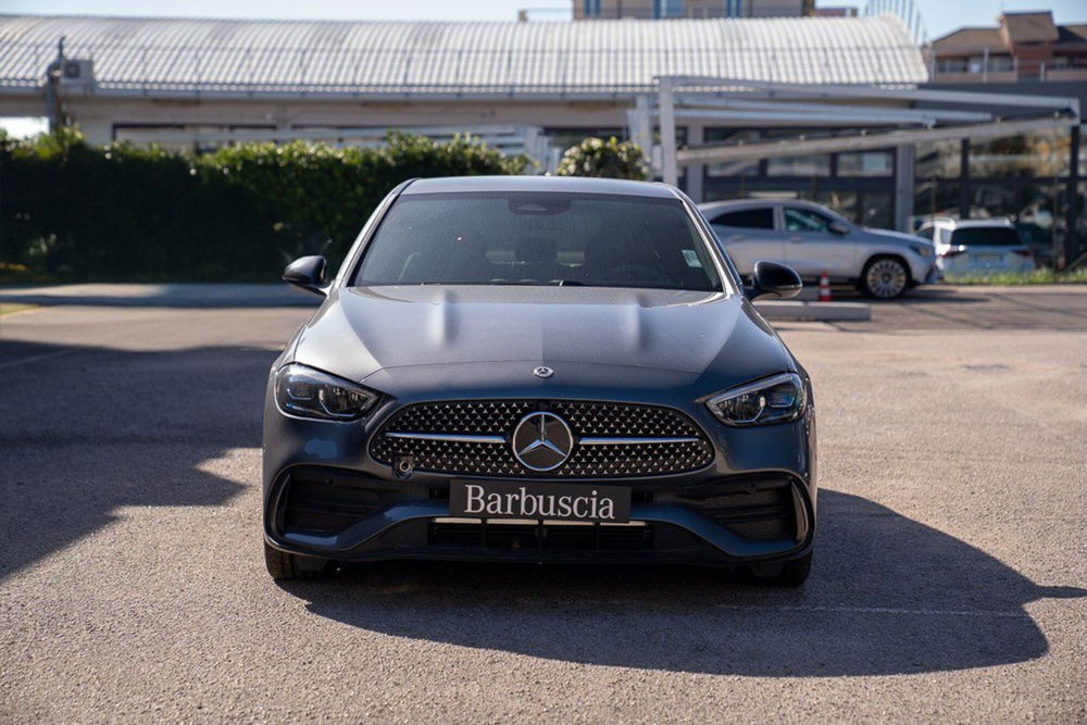 Mercedes-Benz Classe C nuova a Pescara (2)