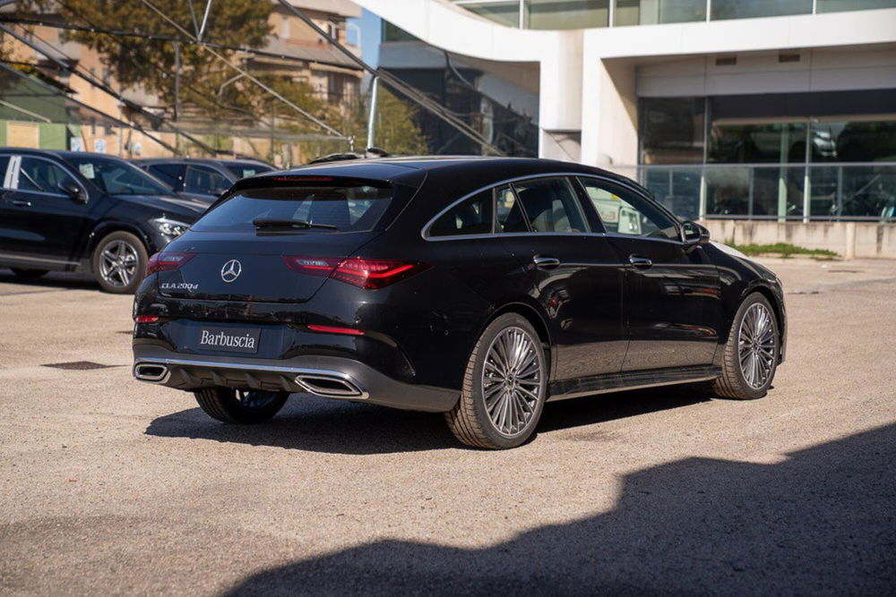 Mercedes-Benz CLA Shooting Brake nuova a Pescara (3)