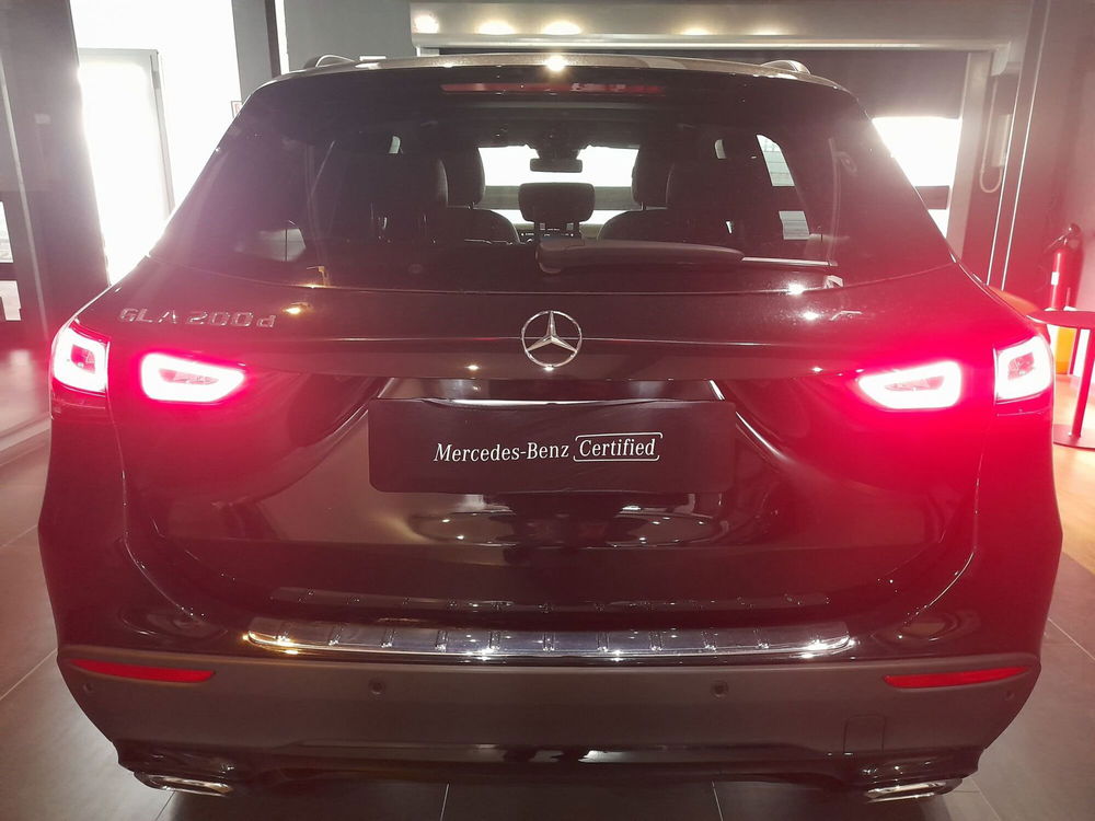 Mercedes-Benz GLA SUV usata a Napoli (4)