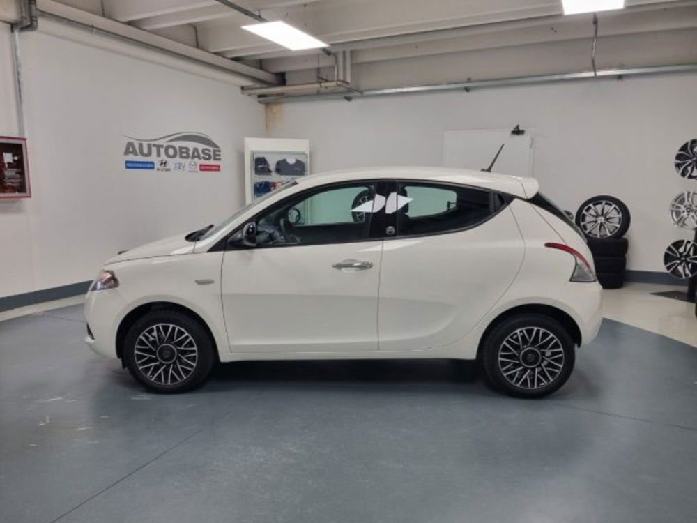 Lancia Ypsilon usata a Brescia (4)