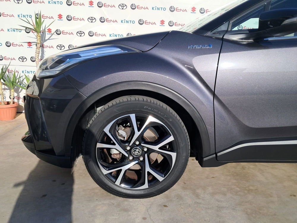 Toyota Toyota C-HR usata a Cagliari (10)