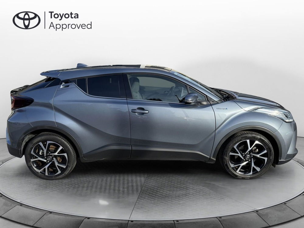 Toyota Toyota C-HR usata a Como (13)