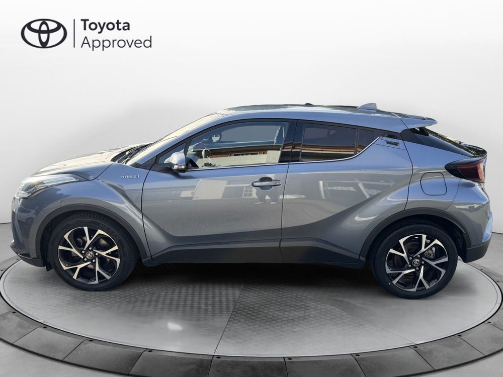 Toyota Toyota C-HR usata a Como (3)