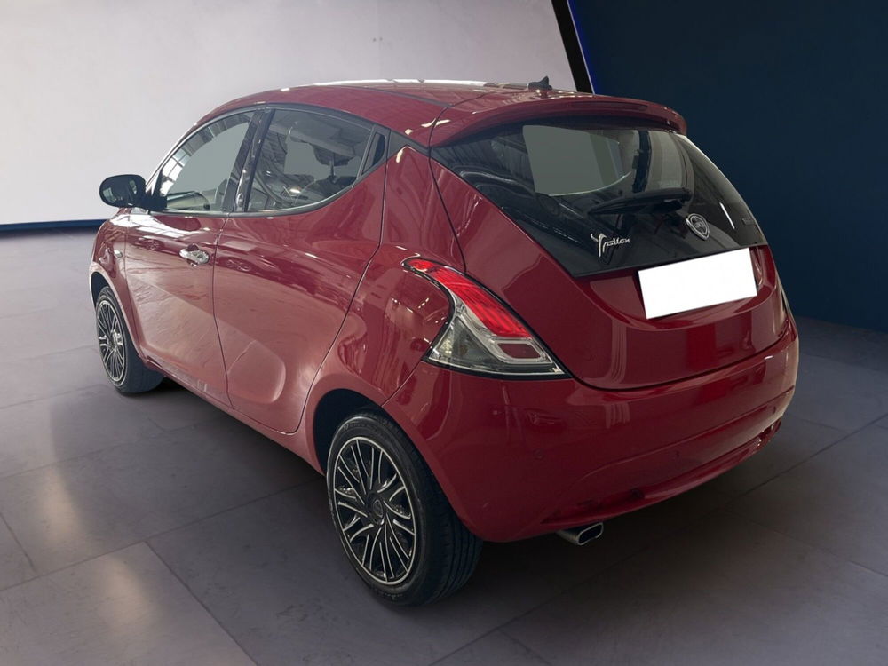 Lancia Ypsilon usata a Torino (5)