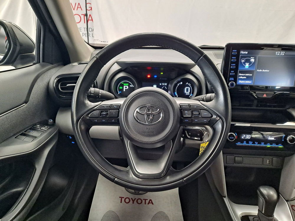 Toyota Yaris Cross usata a Roma (14)