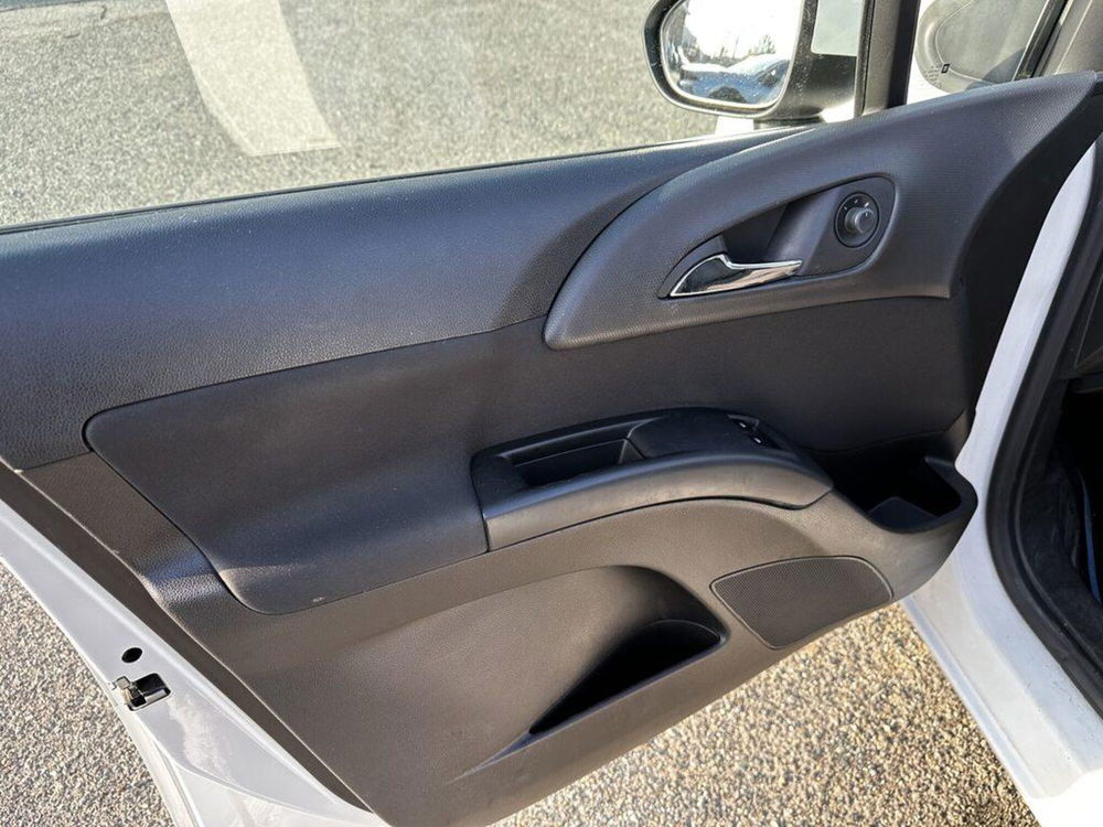 Opel Meriva usata a Torino (8)