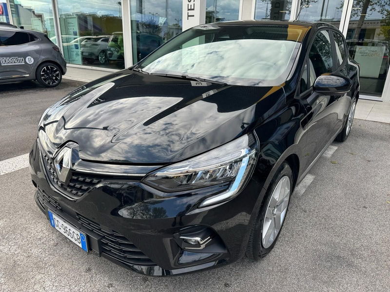 Renault Clio TCe 100 CV 5 porte Zen nuova a Montebelluna