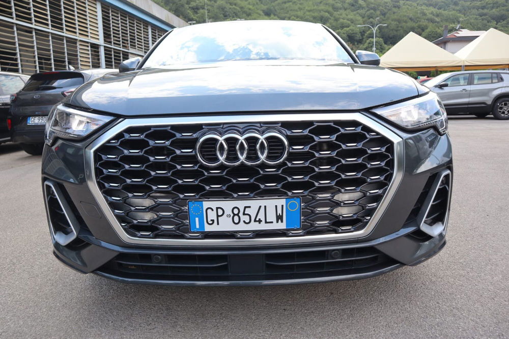 Audi Q3 Sportback usata a Salerno (16)