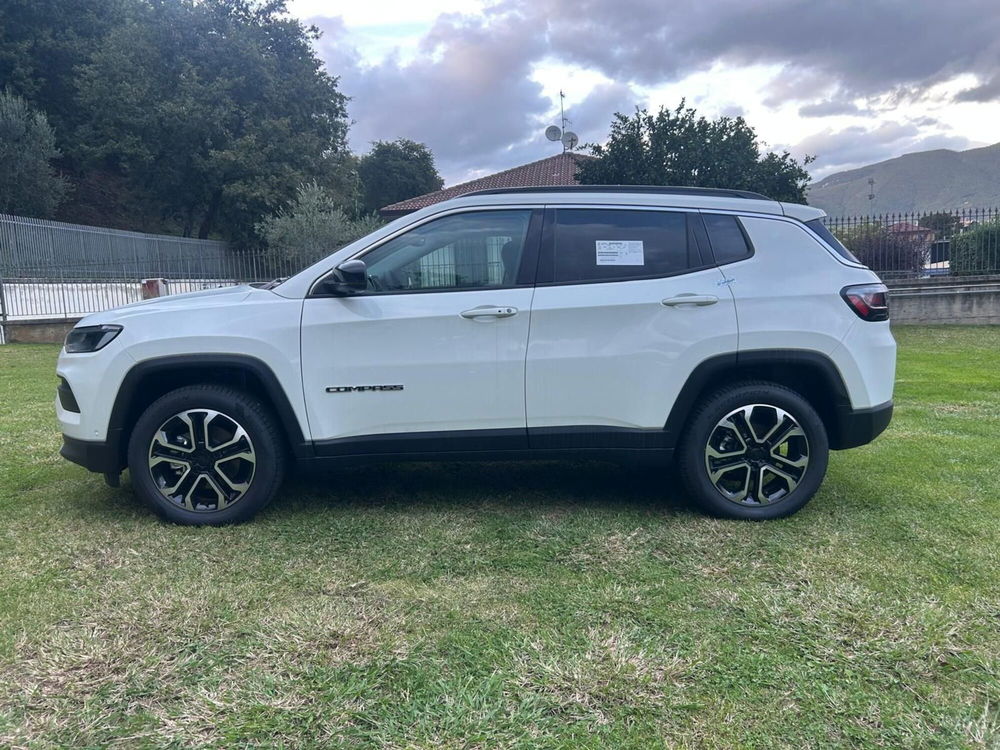 Jeep Compass nuova a Salerno (10)