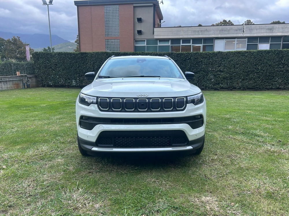 Jeep Compass nuova a Salerno (9)