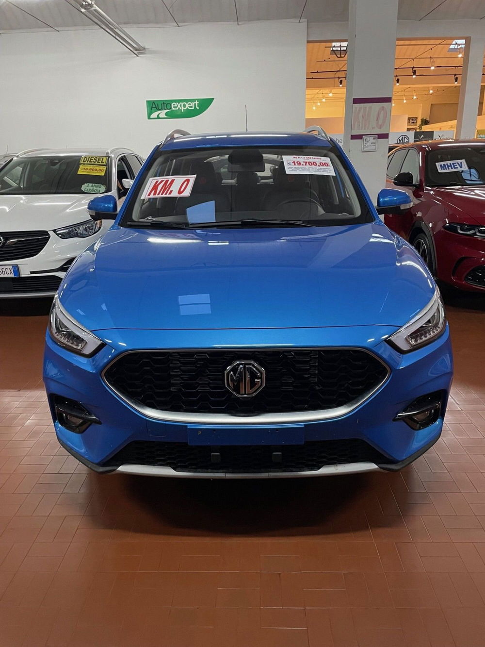 Mg ZS nuova a Lucca (2)