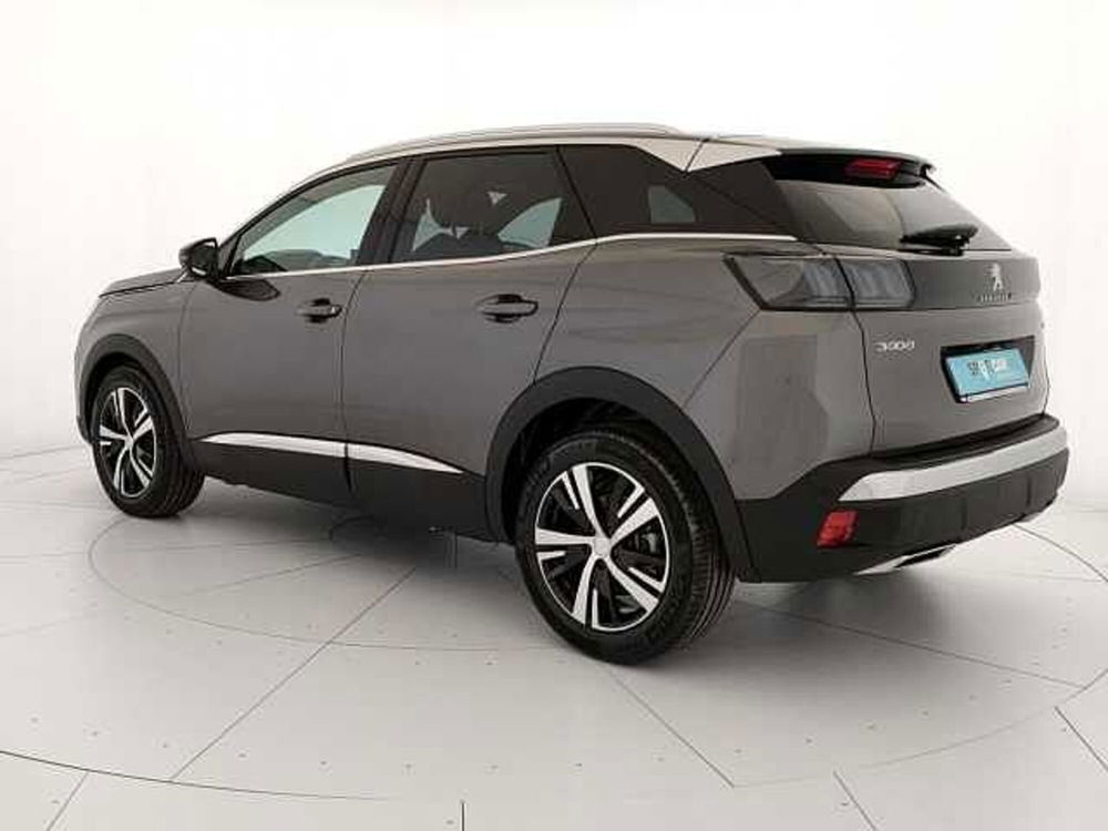 Peugeot 3008 usata a Caserta (4)