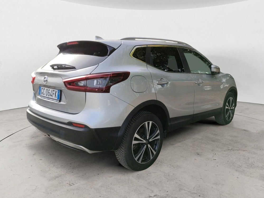 Nissan Qashqai usata a Roma (2)