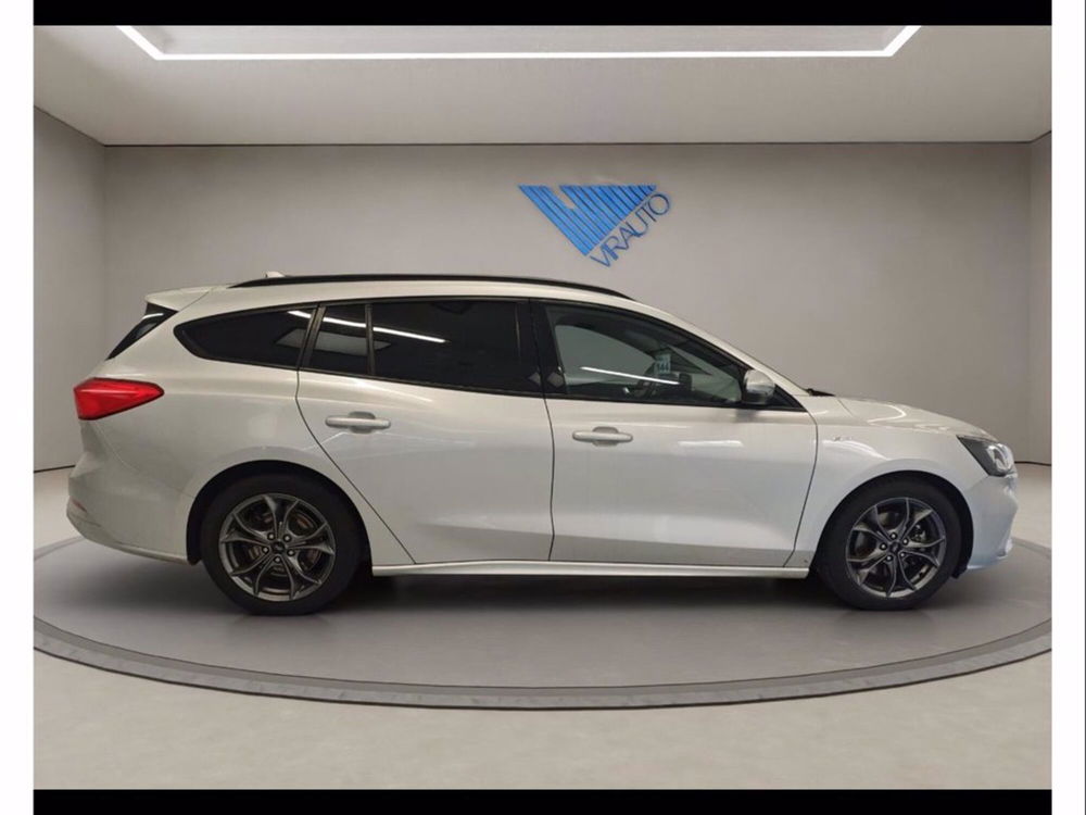 Ford Focus Station Wagon usata a Catania (10)