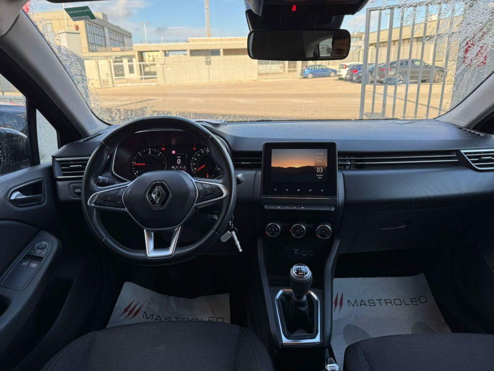 Renault Clio usata a Lecce (12)