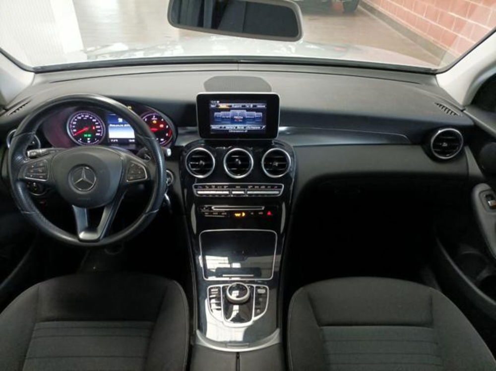 Mercedes-Benz GLC SUV usata a Milano (10)