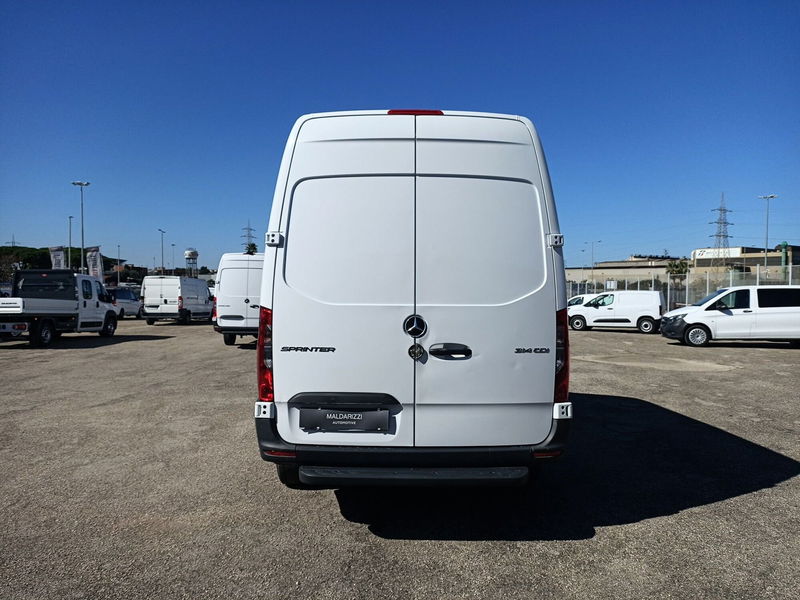 Mercedes-Benz Sprinter K37/35 314 CDI RWD TN Tourer  del 2020 usata a Bari