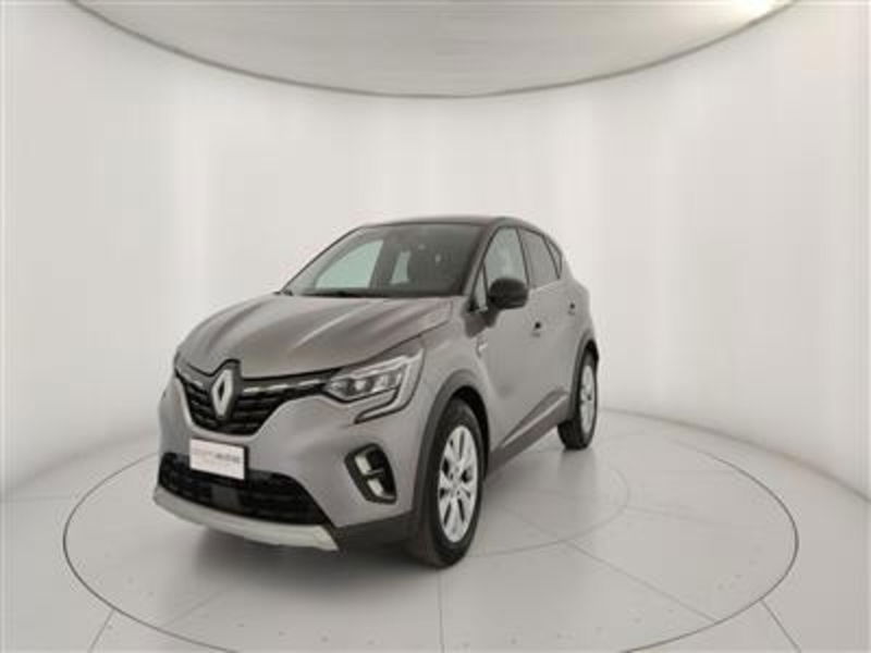 Renault Captur Full Hybrid E-Tech 145 CV Intens  del 2021 usata a Bari