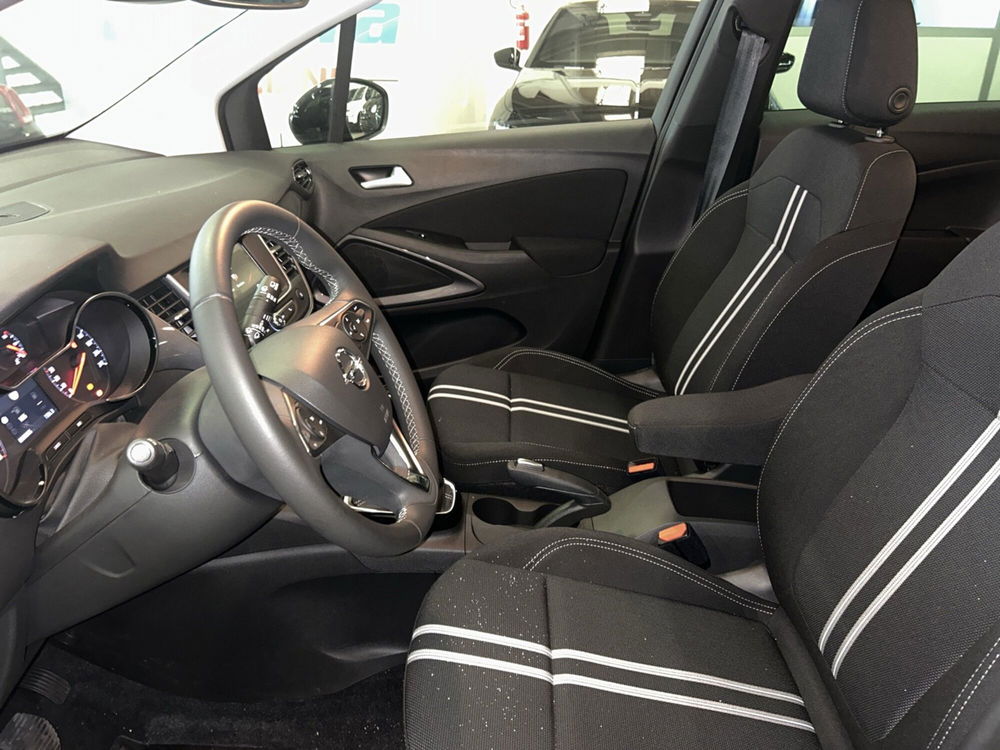 Opel Crossland nuova a Bergamo (15)