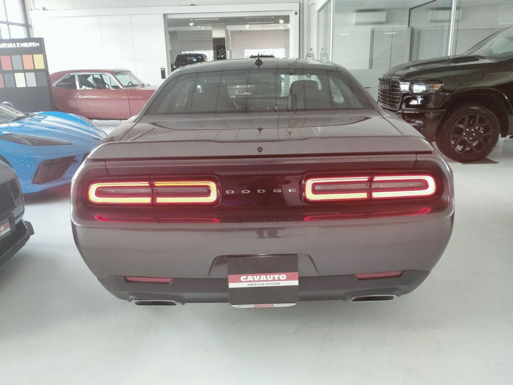 Dodge Challenger nuova a Monza e Brianza (4)