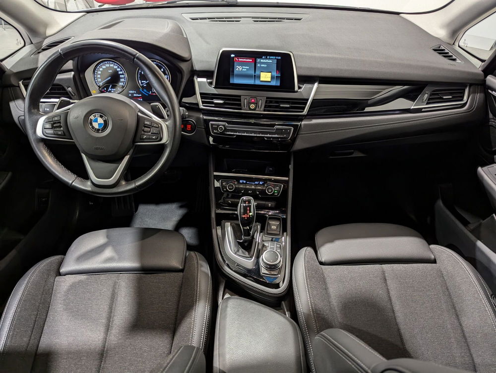 BMW Serie 2 Active Tourer usata a Trento (9)