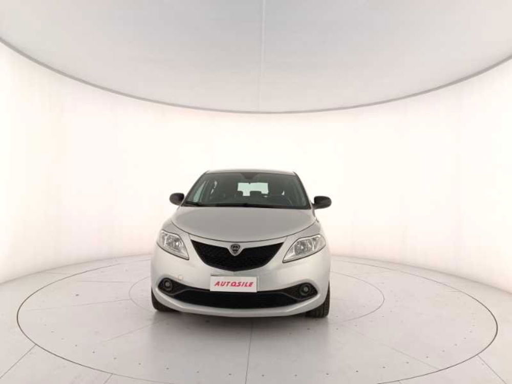 Lancia Ypsilon usata a Treviso (2)