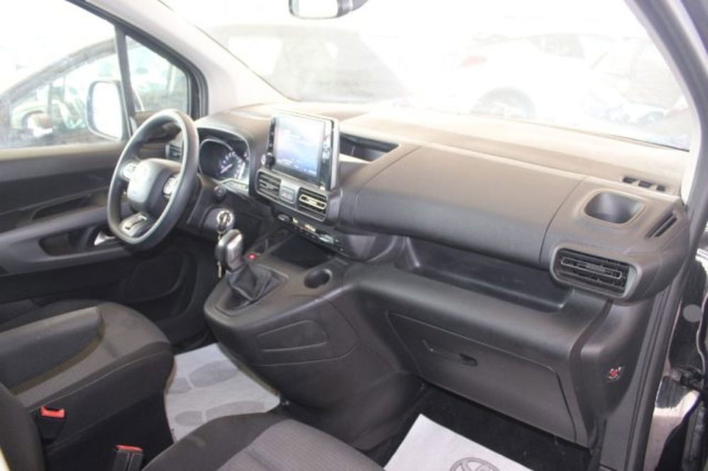 Toyota Proace City Verso usata a Roma (6)