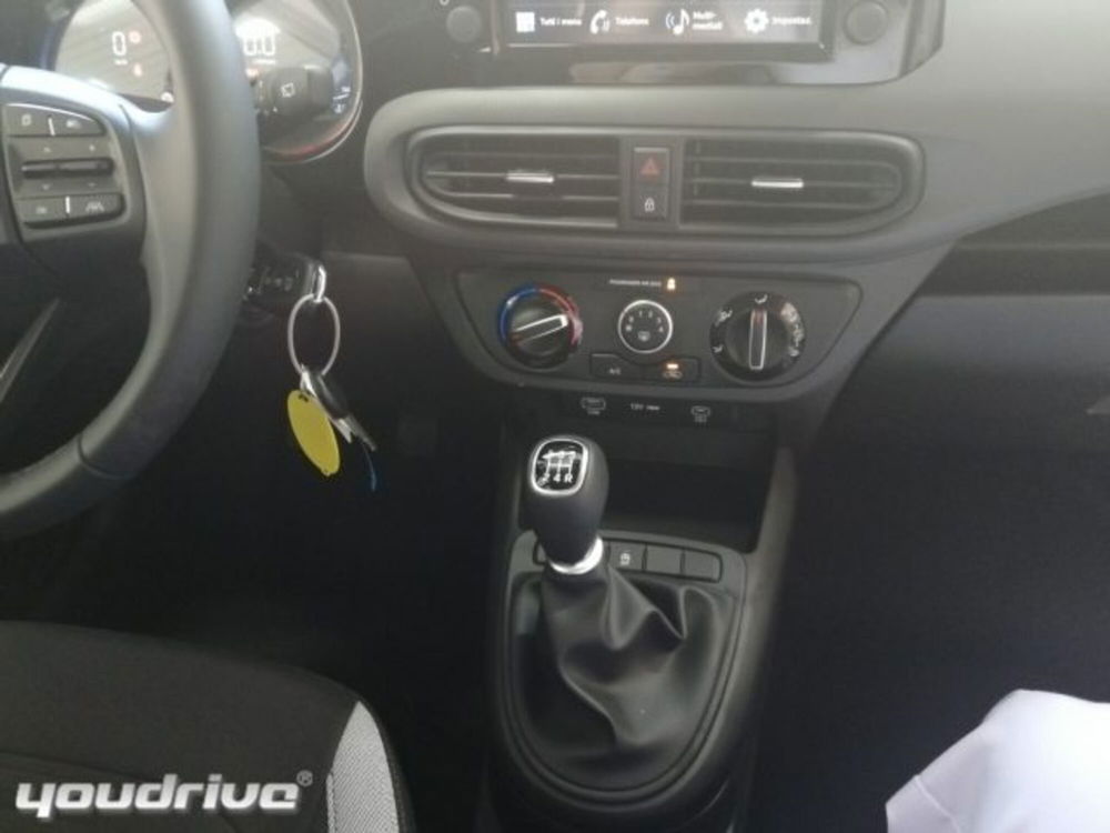 Hyundai i10 usata a Napoli (13)