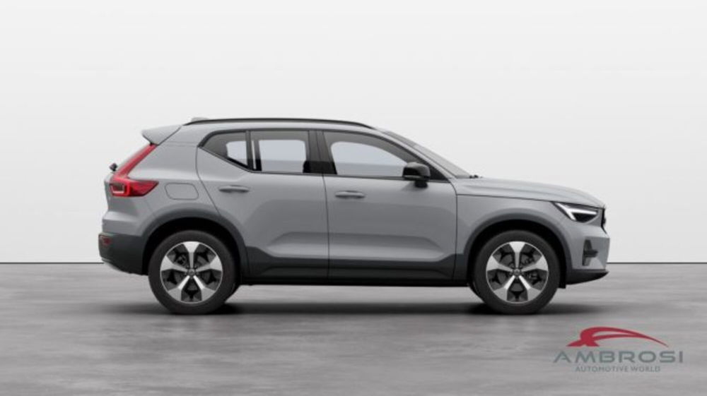 Volvo XC40 nuova a Perugia (4)