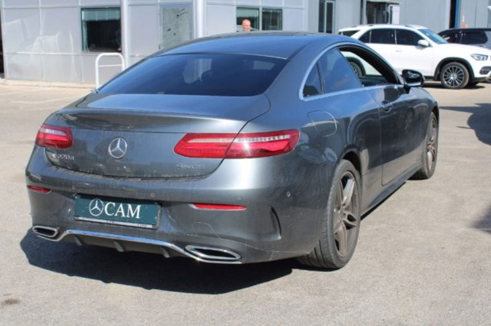 Mercedes-Benz Classe E Coupé usata a Lecce (3)