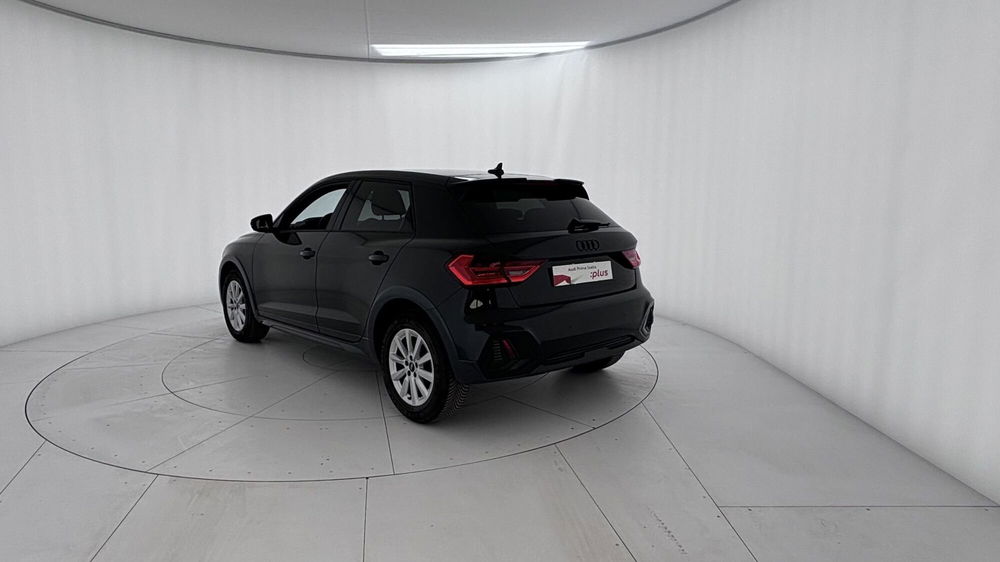 Audi A1 allstreet usata a Massa-Carrara (3)