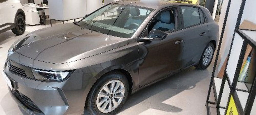 Opel Astra nuova a Frosinone (8)