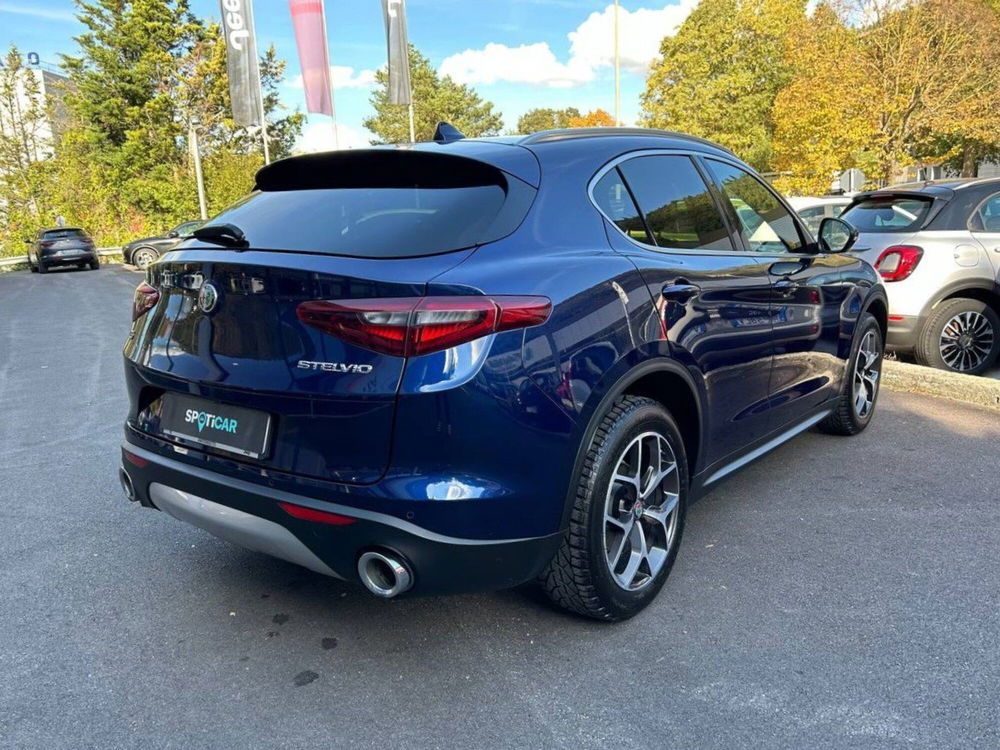 Alfa Romeo Stelvio usata a Ancona (4)