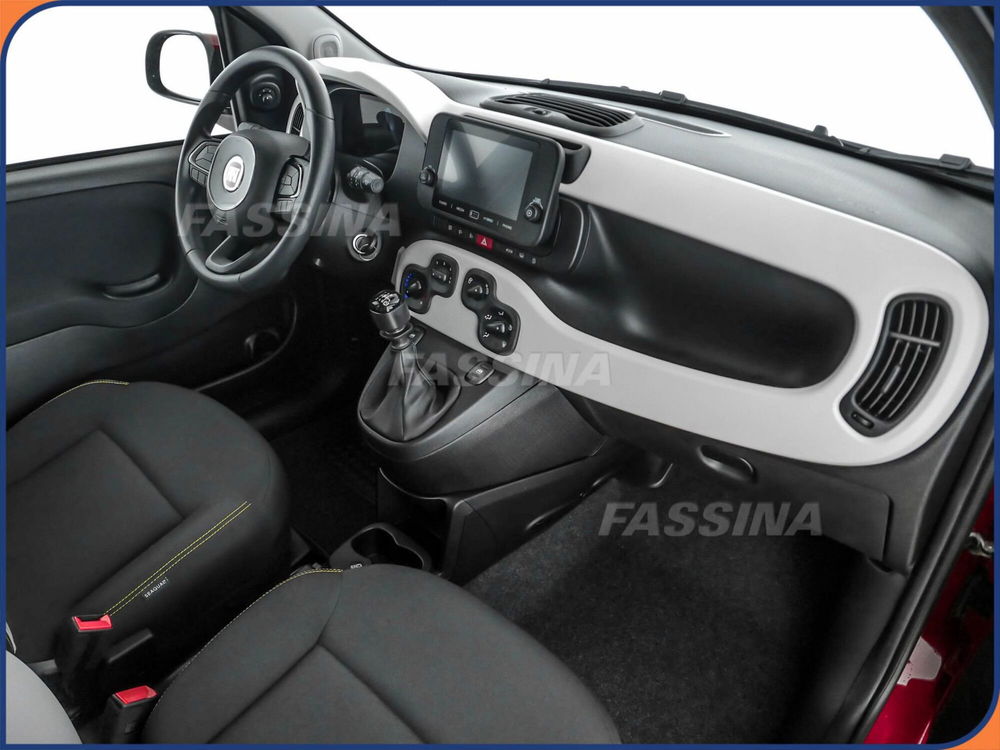 Fiat Panda Cross nuova a Milano (14)