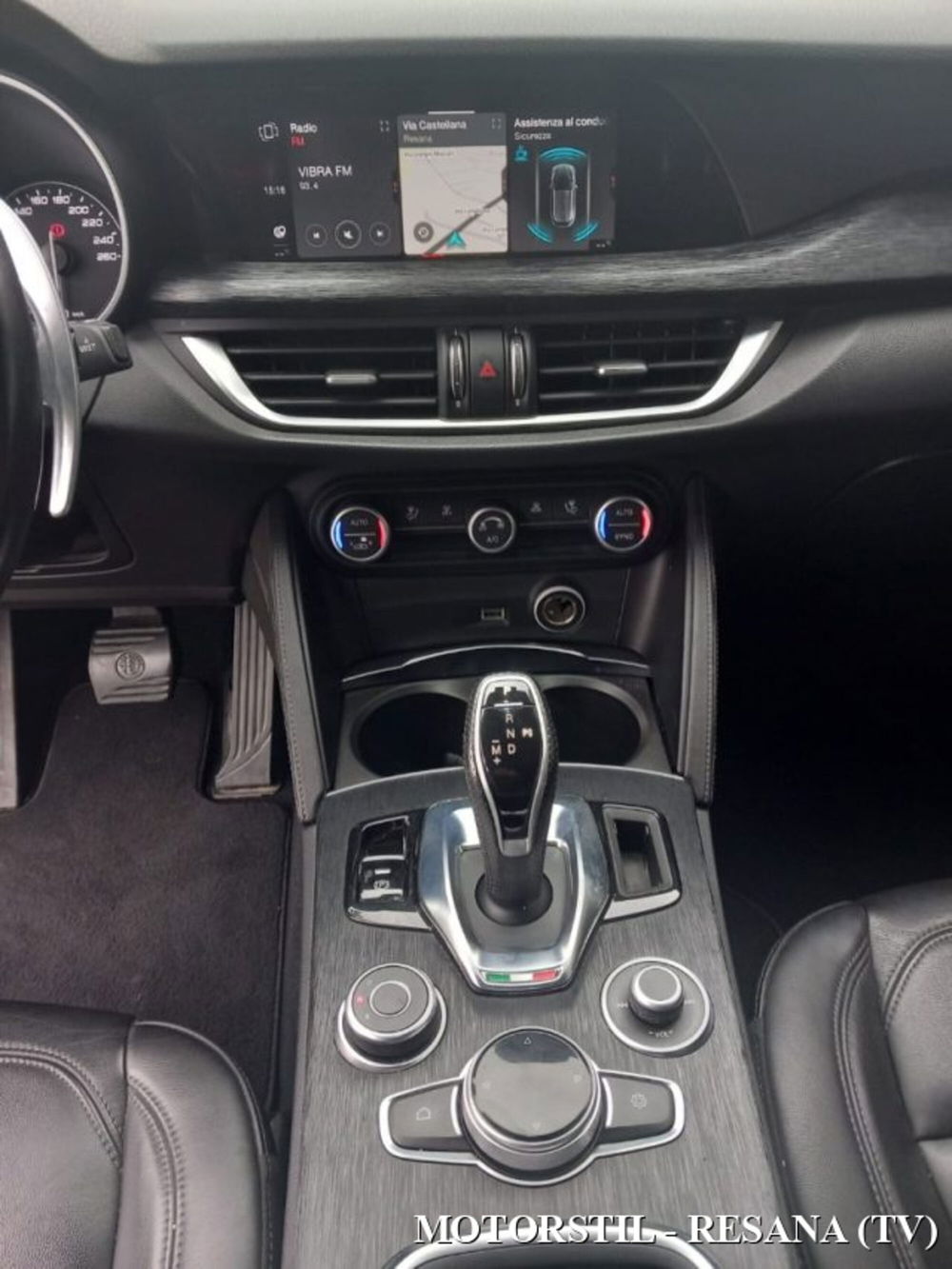 Alfa Romeo Stelvio usata a Treviso (6)