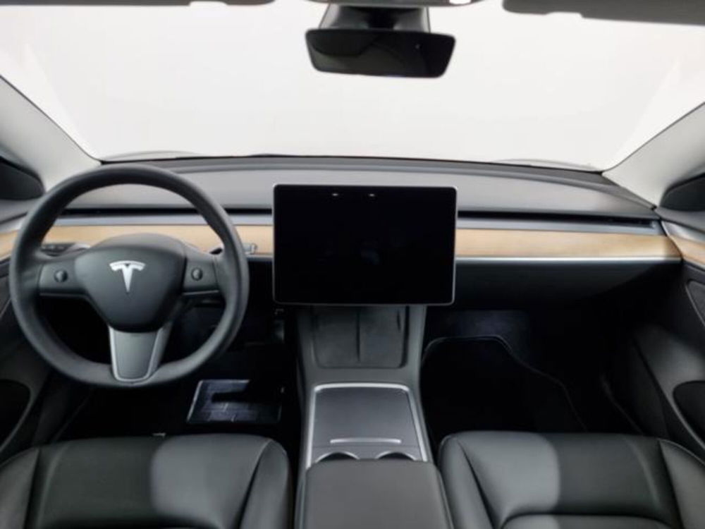 Tesla Model 3 usata a Como (6)