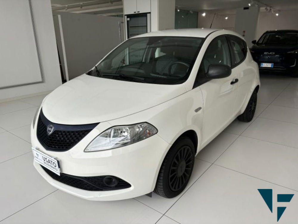 Lancia Ypsilon usata a Treviso