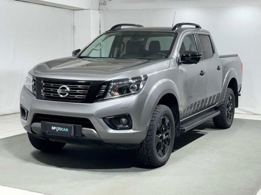 Nissan Navara usata a Sondrio