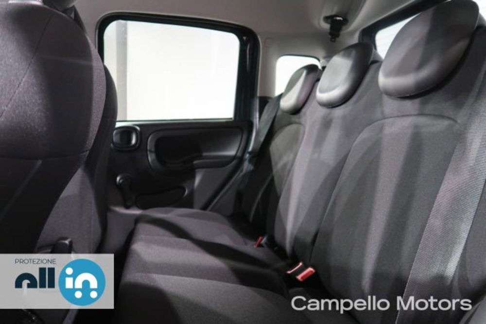 Fiat Panda Cross nuova a Venezia (6)