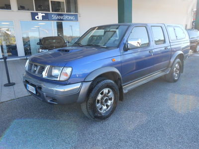 Nissan Pick-up 2.5 TD 4 porte Double Cab Navara  del 1999 usata a Pordenone