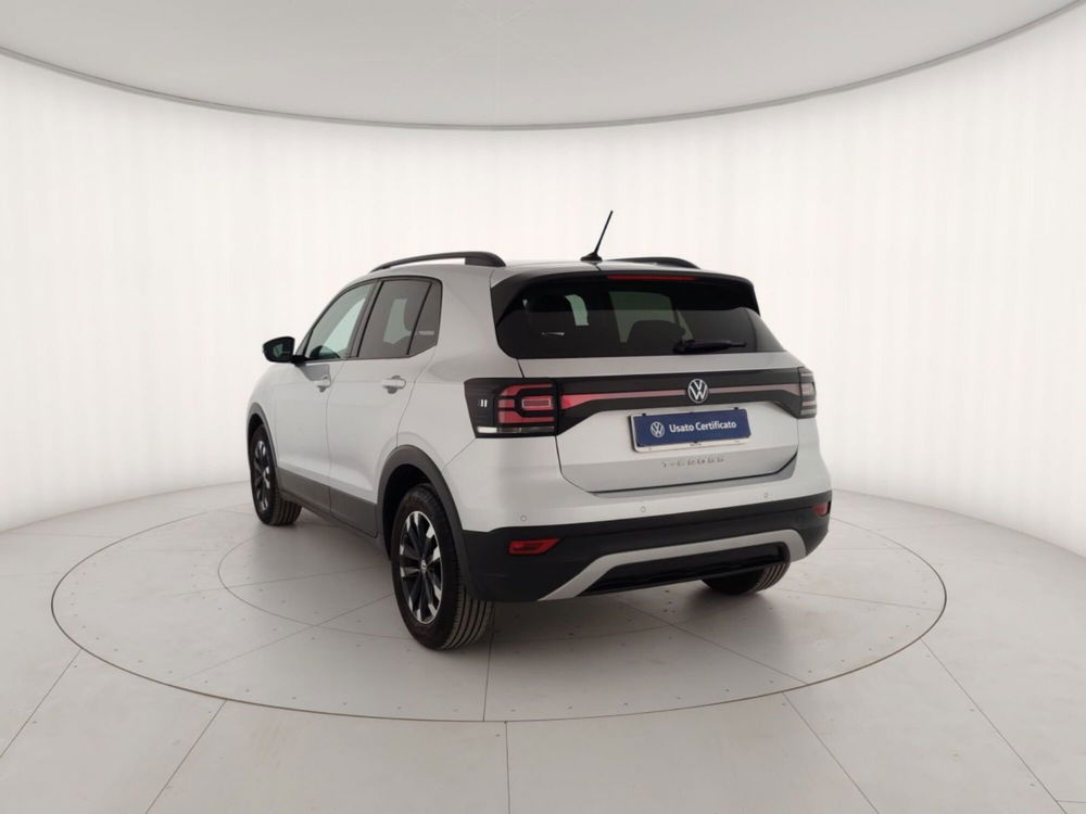 Volkswagen T-Cross usata a Massa-Carrara (2)