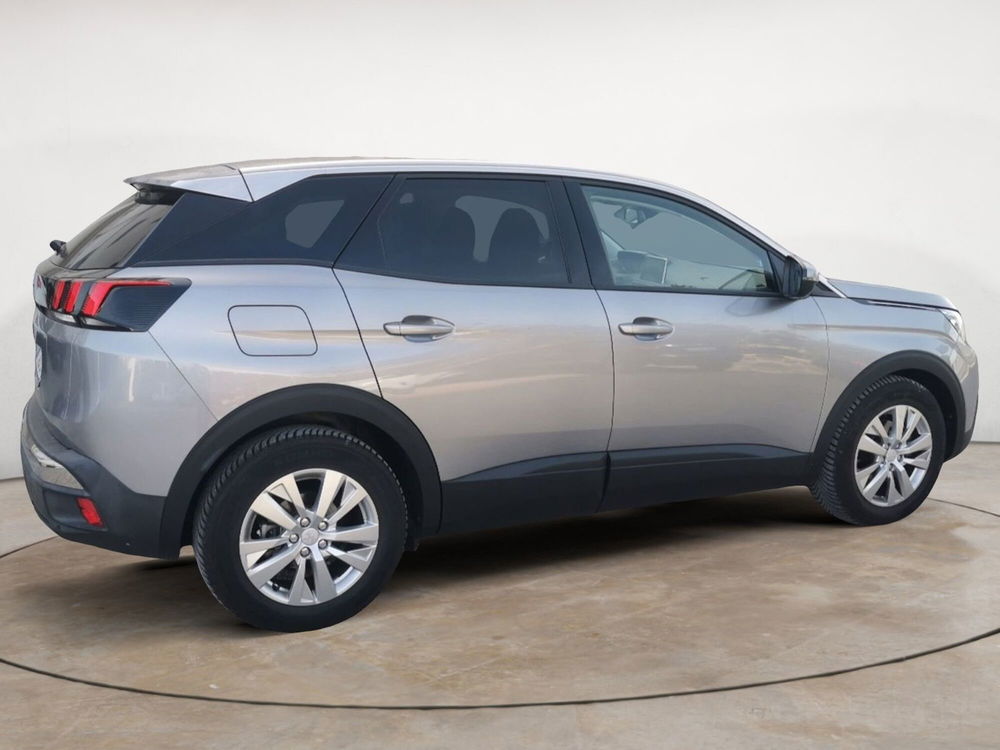 Peugeot 3008 usata a Taranto (4)