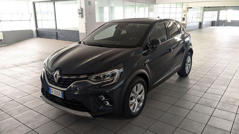 Renault Captur TCe 100 CV Intens  del 2021 usata a Milano