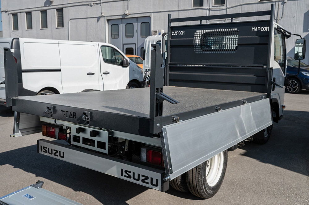 Isuzu M21 nuova a Torino (6)