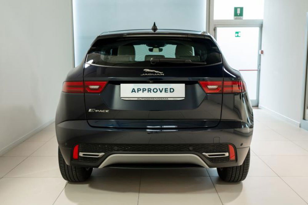 Jaguar E-Pace usata a Venezia (9)