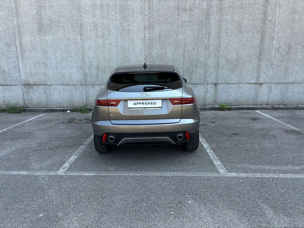 Jaguar E-Pace usata a Salerno (7)