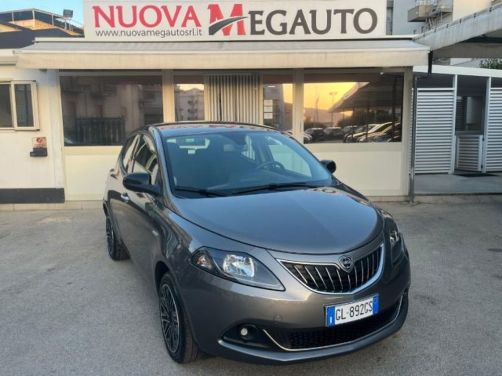 Lancia Ypsilon usata a Trapani