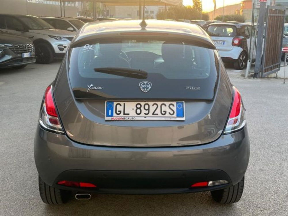 Lancia Ypsilon usata a Trapani (5)