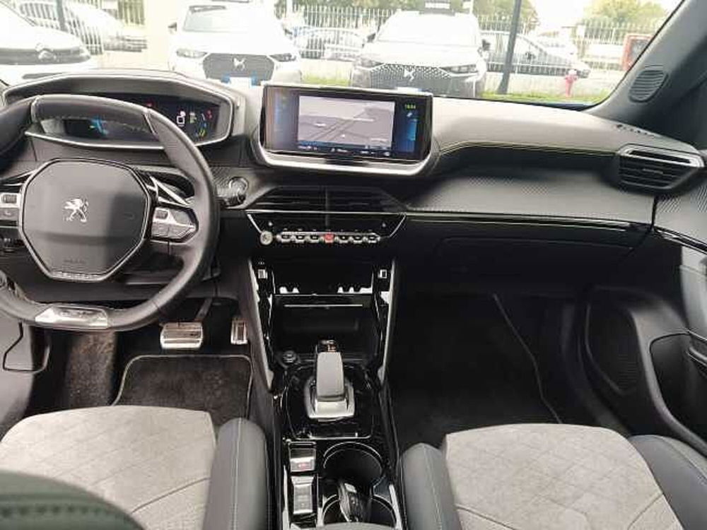 Peugeot 2008 usata a Milano (12)